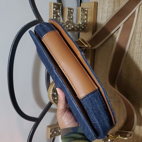 True Religion Women's Denim Saddle Bag with Oversized Horseshoe Logo Crossbody - Picture 4 of 11